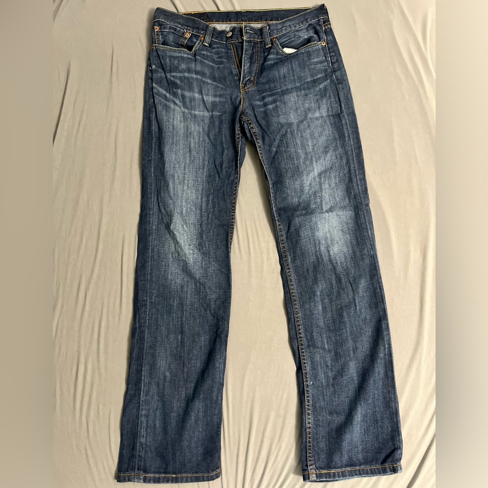 Levi men’s jeans